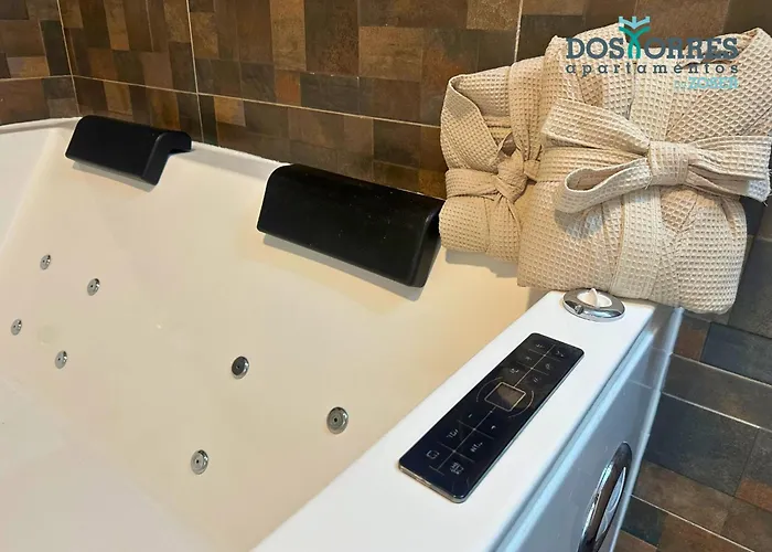 Dos Torres La Dulcería - Jacuzzi Y Vistas En El Corazón De Apartamento Zaragoza